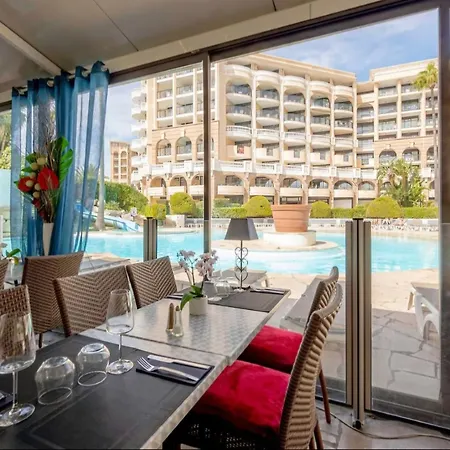 Beachfront 4 - 6 People 2 Swimming Pool * 칸느